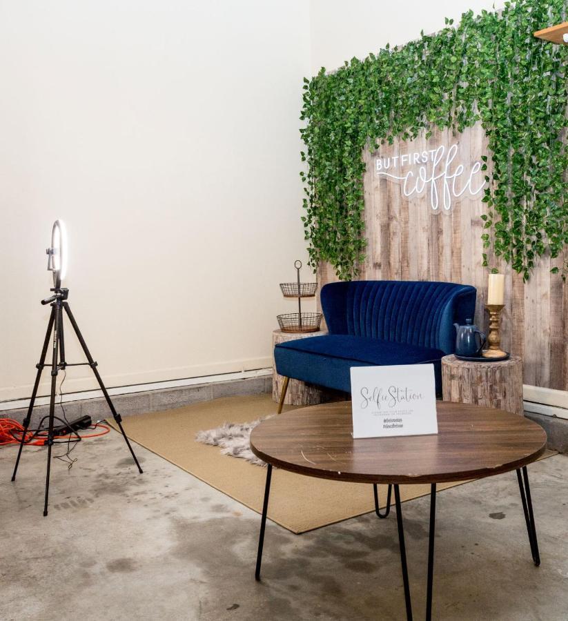 Once-In-A-Lifetime Coffee-Themed Stay For Up To 8 克拉克斯维尔 外观 照片